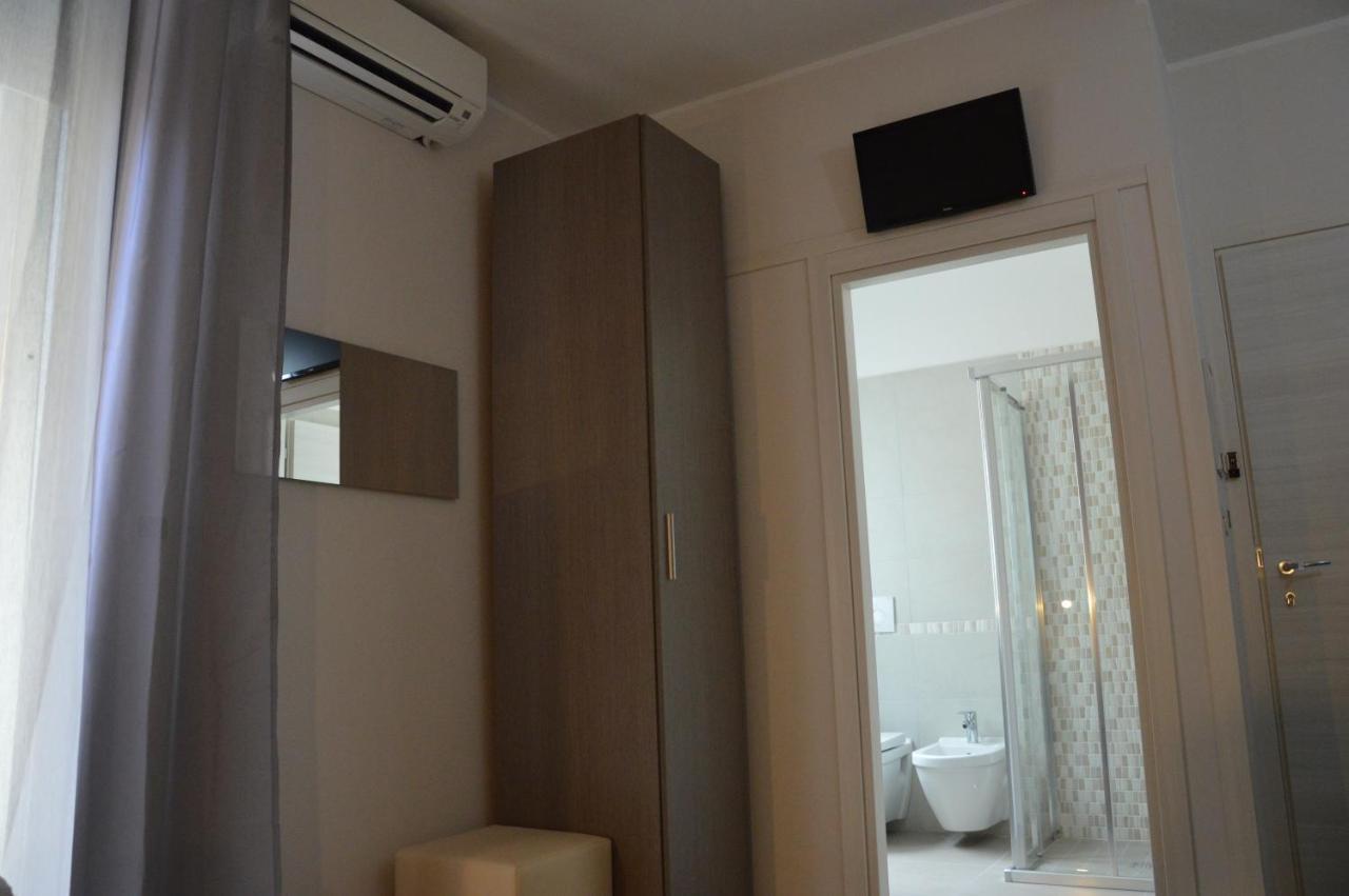 Hotel Sant'Elena Rimini Cameră foto